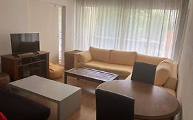 Cozy Flat In La Defense